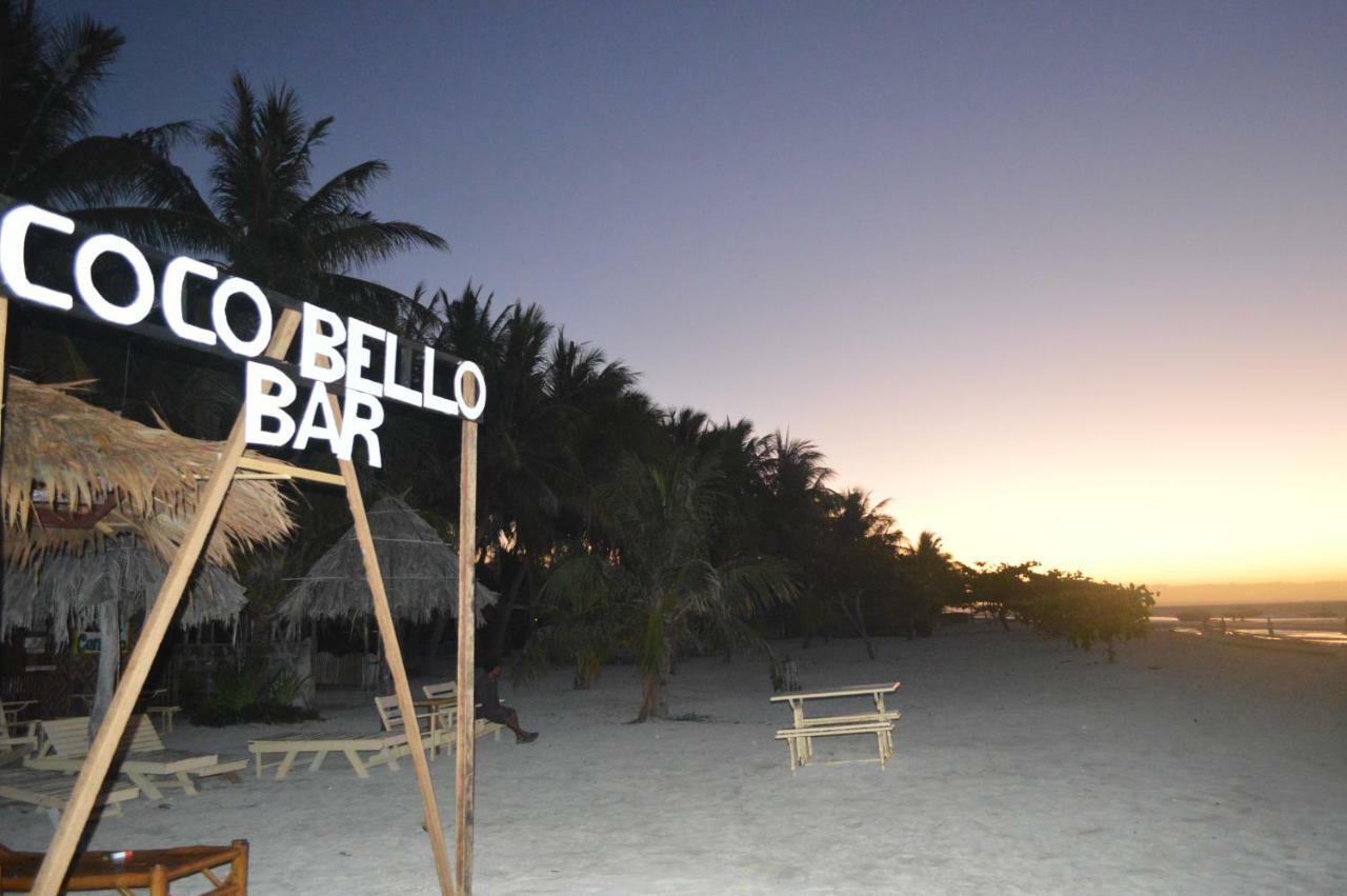 Coco Bello سانتا في المظهر الخارجي الصورة